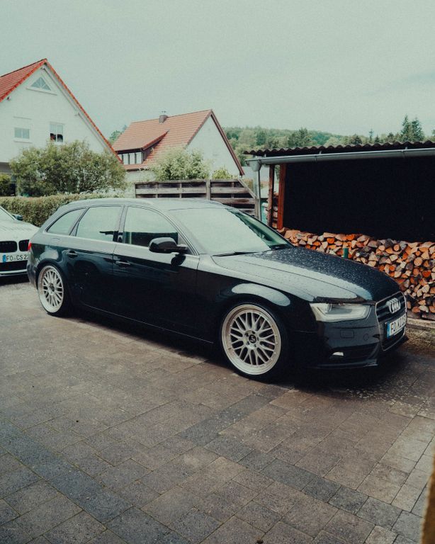 Audi A4 179.500 km 9.999 € Forchheim 91301