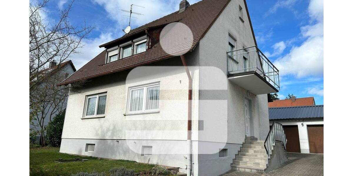 Zweifamilienhaus für die kleine Familie in Heroldsberg...schöne Wohnlage mit tollem Grundstück 5 zimmer