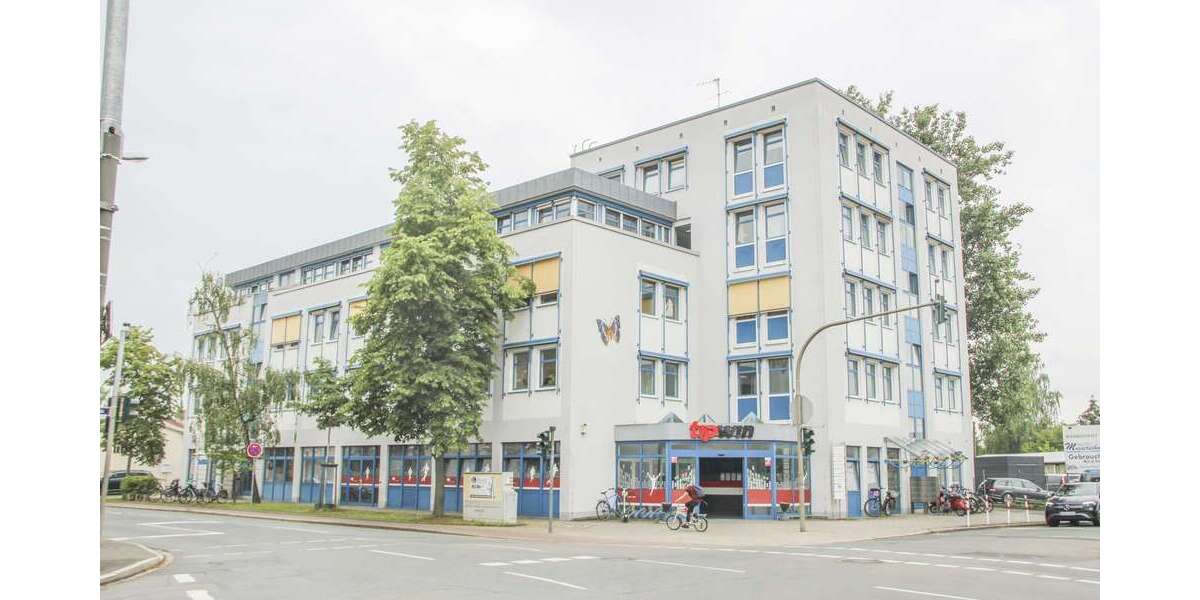 Büro in Erlangen 2.970 € 270 m² zimmer