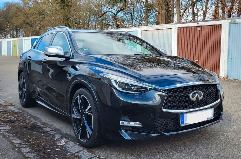 Q30