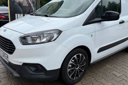Ford Transit 71.135 km 11.900 € Nürnberg 90469