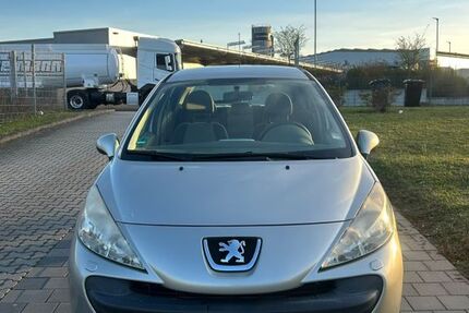Peugeot 207 128.470 km 2.500 &euro; Wilhelmsdorf 91389