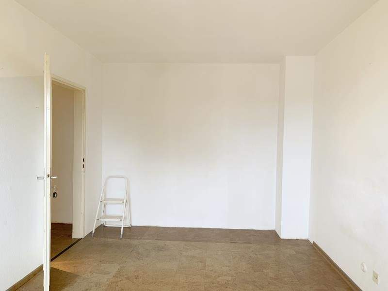 FÜ-Eigenes Heim: Gut geschnittene 2-Zimmer-Wohnung (3.OG) 2 zimmer