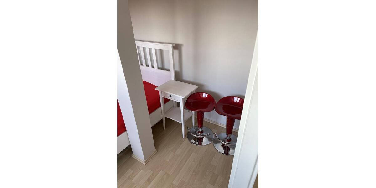 Dachgeschoßwohnung Fürth Südstadt - 2 Zimmer, 36 m&sup2;, 500&euro; | Angebot:25364508