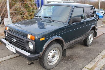 Lada Taiga 74.366 km 6.990 &euro; Schnaittach 91220
