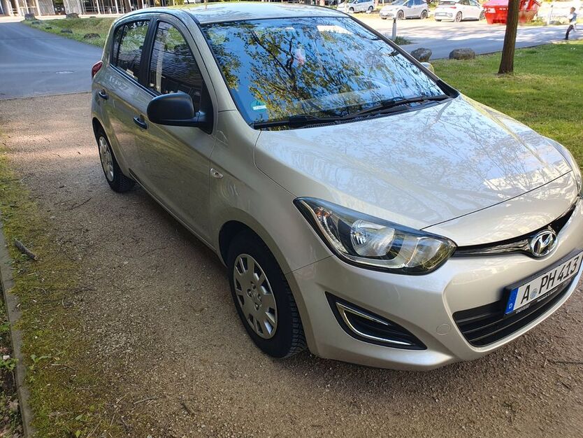 Hyundai i20 106.000 km 3.590 € Nürnberg 90491