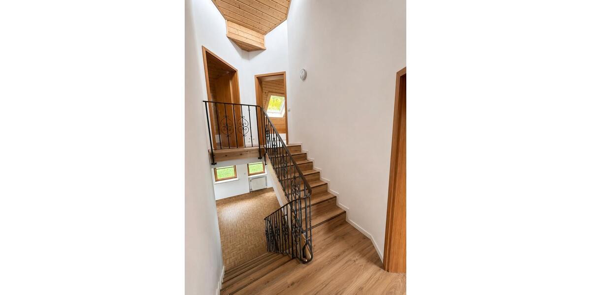 Doppelhaushälfte Forchheim - 5 Zimmer, 120 m&sup2;, 1.900&euro; | Angebot:26560625
