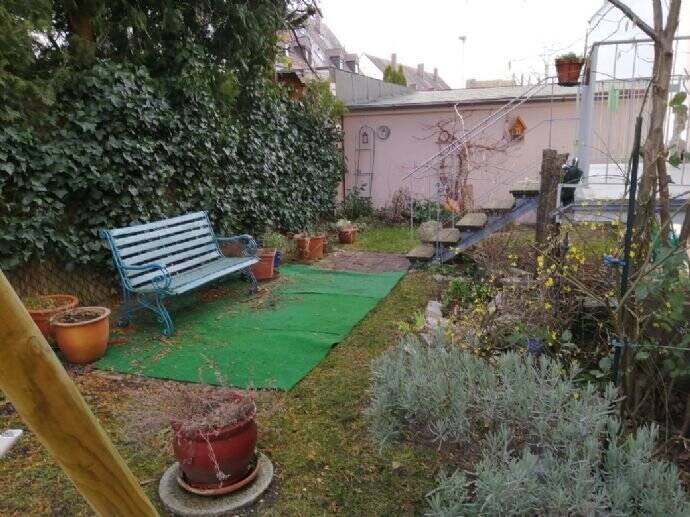 RESERVIERT - Stilvolle 3 Zi EG Wohnung mit EBK und direktem Zugang zum Garten in ruhiger Sackgasse 3 zimmer