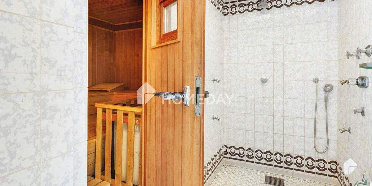 TOLLES HAUS IN BESTER LAGE, mit Hallenbad, Sauna, ca. 200m², 6 Zi., großes Grdst., Zerzabelshof 6 zimmer