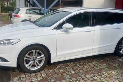 Ford Mondeo 82.500 km 19.000 &euro; Burgthann 90559