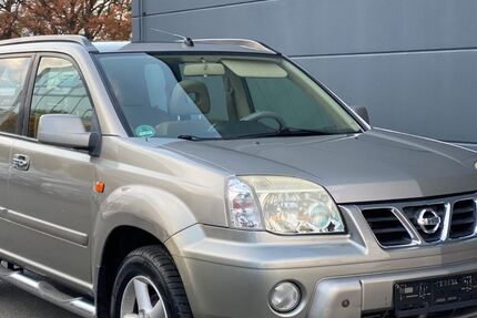 Nissan X-Trail 245.000 km 2.750 &euro; Fürth 90763