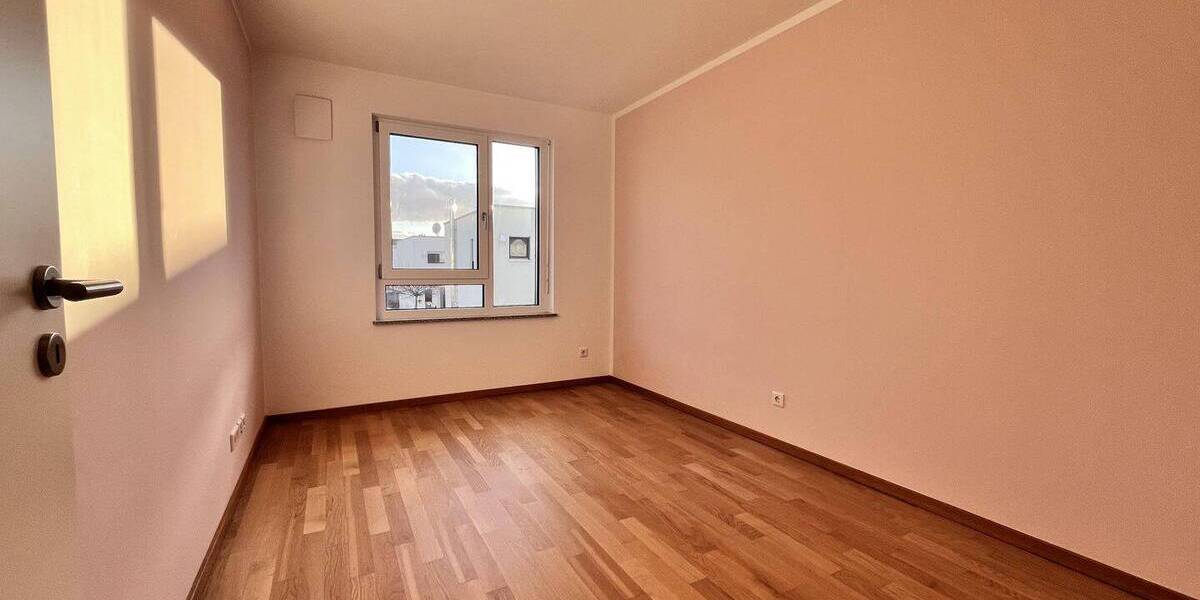 Reihenmittelhaus Fürth Stadeln - 5 Zimmer, 157 m&sup2;, 790.000&euro; | Angebot:26029195