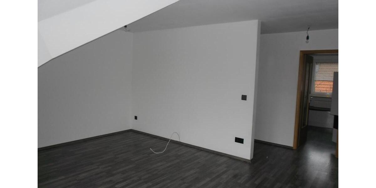 Etagenwohnung Cadolzburg - 2.5 Zimmer, 59 m&sup2;, 210.000&euro; | Angebot:27119402