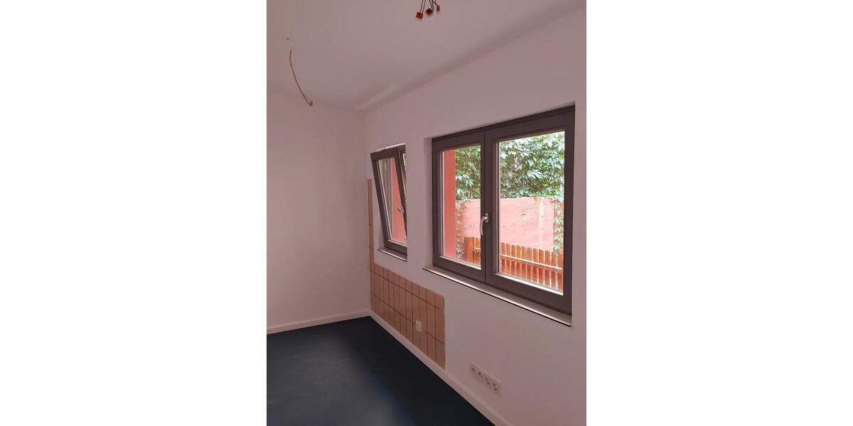 2-Zimmer Wohnung (neu kernsaniertes Gründerzeithaus) zu vermieten 2 zimmer