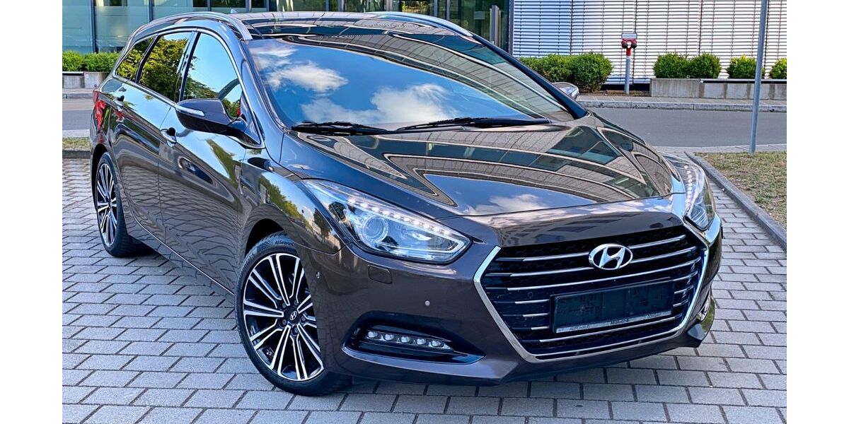 Hyundai i40 187.000 km 10.500 &euro; Nürnberg 90459