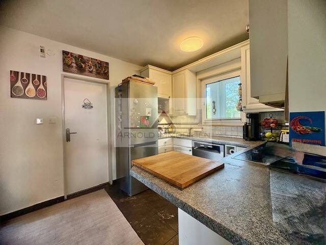 Einmalige Gelegenheit! Helle 4-Zimmer-Dachterrassen-Wohnung in Innenstadtlage mit sehr großer Dachterrasse 4 zimmer