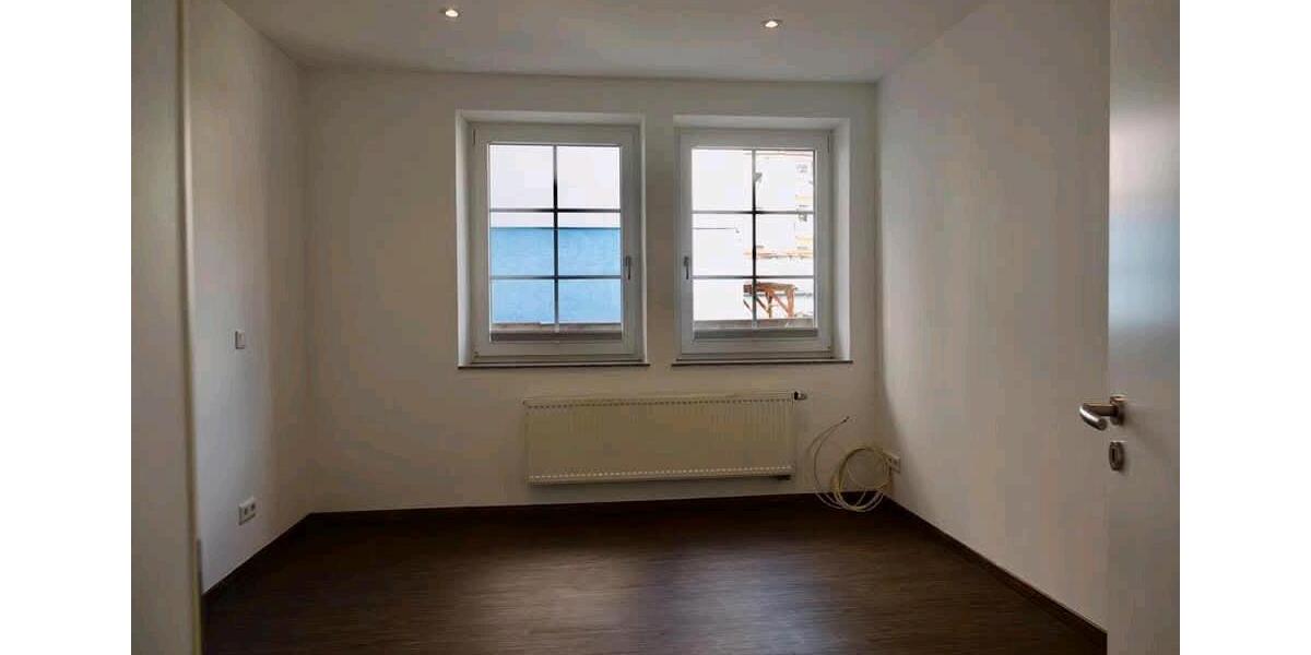 Erdgeschoßwohnung Nürnberg Gibitzenhof - 3 Zimmer, 60 m&sup2;, 280.000&euro; | Angebot:27243877