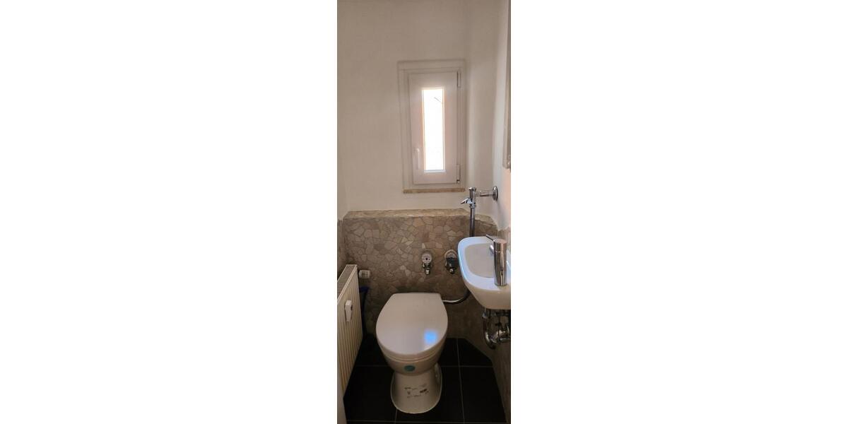 Etagenwohnung Erlangen Bruck - 6 Zimmer, 135 m&sup2;, 1.400&euro; | Angebot:26367295