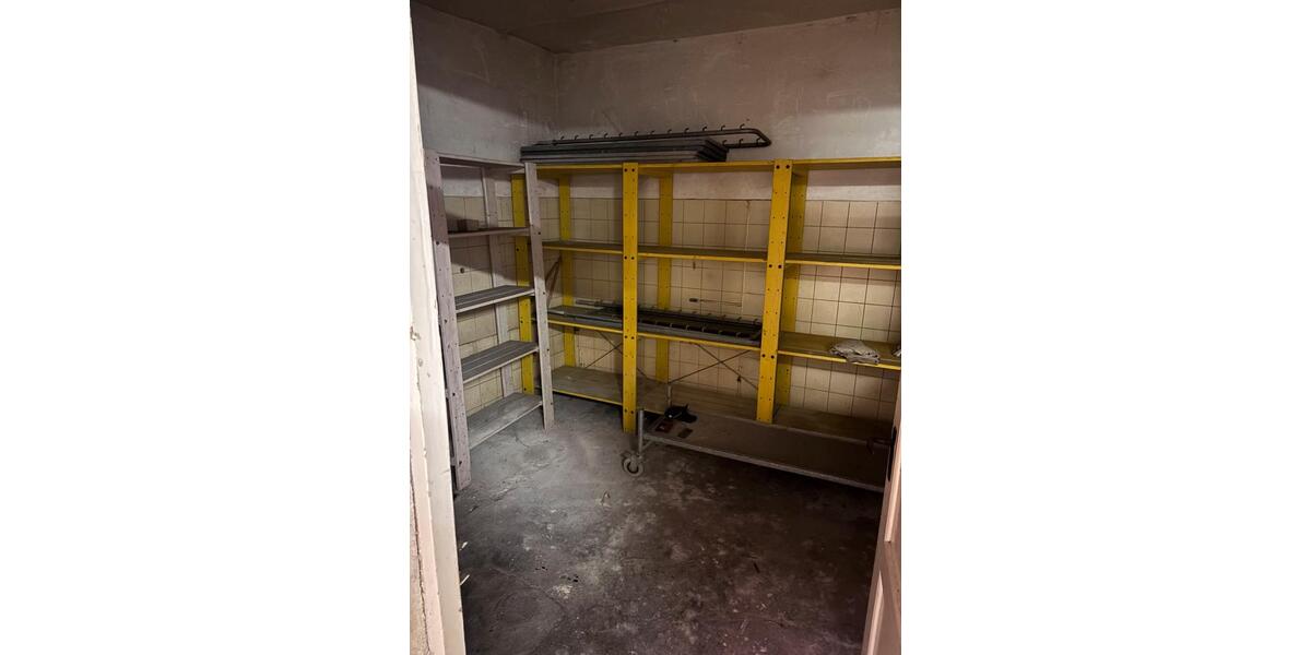 Lagerraum (Marktplatz) von Lauf an der Pegnitz zu vermieten! zimmer