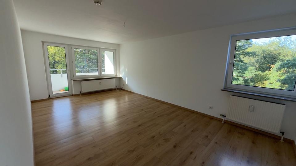 Etagenwohnung Nürnberg Langwasser - 3 Zimmer, 75 m&sup2;, 1.320&euro; | Angebot:27544979