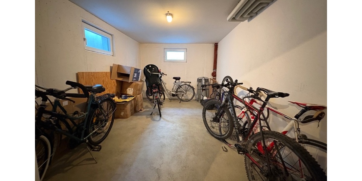 Eschenau:TOP Lage,Sofort frei! Tolle 4-Zi-Garten-Wohnung, zwei Stellplätze, Keller, Einbauküche uvm. - Terrassenwohnung Eckental Eschenau | Angebot:25364359