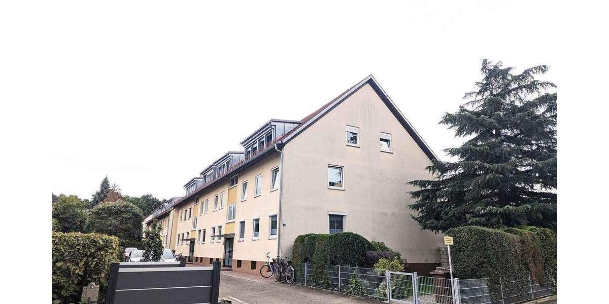 RESERVIERT: Tolle Lage in Feucht - ruhig und verkehrsgünstig 2 zimmer