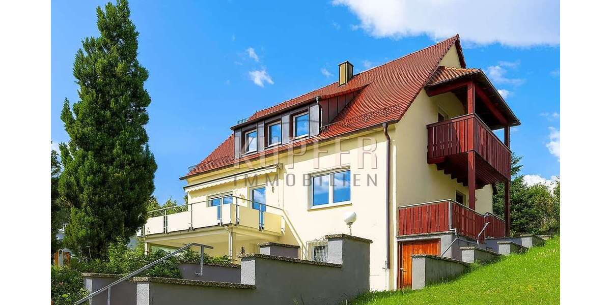 Haus zum Kaufen in Forchheim 695.000 € 193.32 m² 7 zimmer
