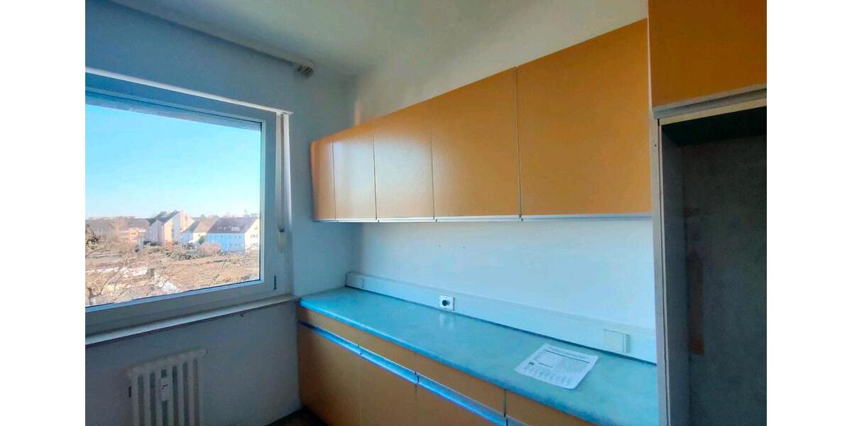 TOP Lage Unverbaubare Aussicht sehr helle Wohnung 4 zimmer