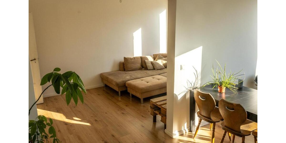 Etagenwohnung Nürnberg Sankt Leonhard - 4.5 Zimmer, 96 m&sup2;, 1.250&euro; | Angebot:26423264