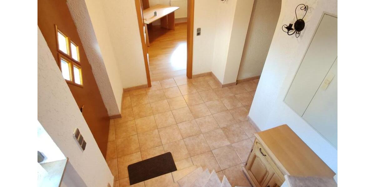 Einfamilienhaus bei der Burg Hohenstein 122 m² Wfl. 5 zimmer