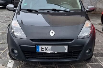 Renault Clio 172.000 km 4.000 &euro; Erlangen 91052