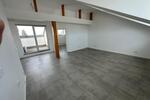 Dachgeschoßwohnung Nürnberg Rabus - 3 Zimmer, 70 m&sup2;, 980&euro; | Angebot:26288340