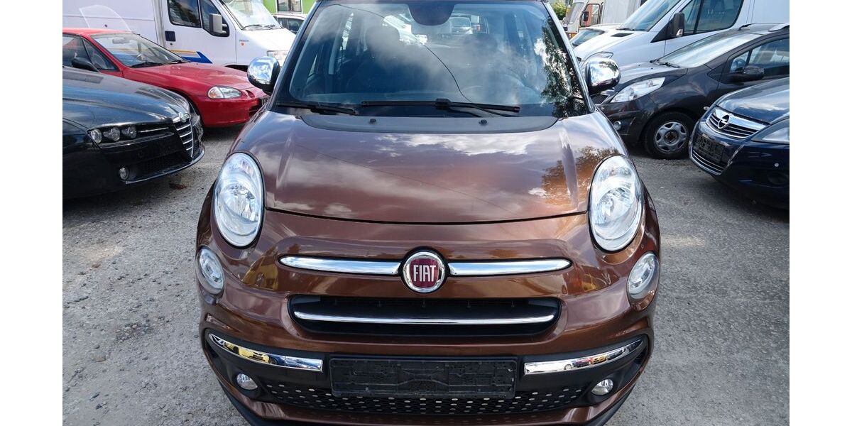 Fiat 500L 99.260 km 6.900 &euro; Nürnberg 90431
