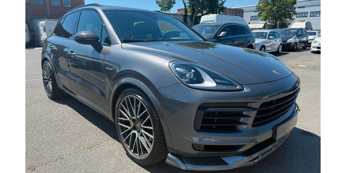 Porsche Cayenne 53.000 km 72.900 &euro; Nürnberg 90441