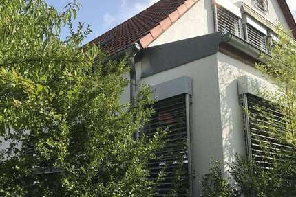 Haus zum Kaufen in Nürnberg 745.000 € 145 m² 8 zimmer