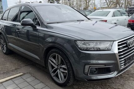 Audi Q7 269.000 km 21.599 &euro; Fürth bei Nürnberg 90763