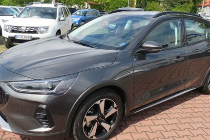 Ford Focus 29.966 km 21.890 &euro; Nürnberg 90431