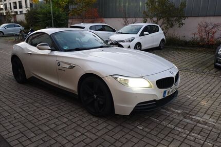 BMW Z4 107.468 km 17.400 € Nürnberg 90408