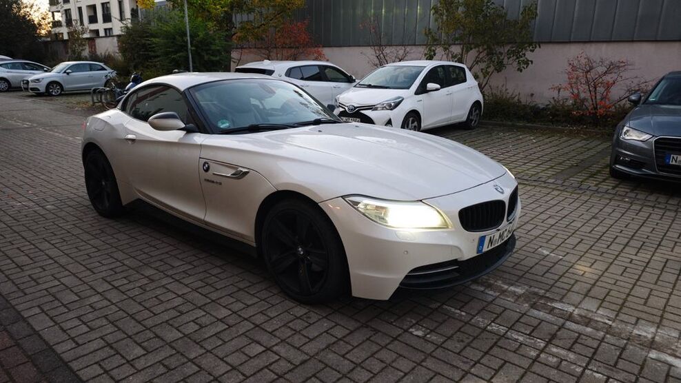 BMW Z4 107.468 km 17.400 € Nürnberg 90408