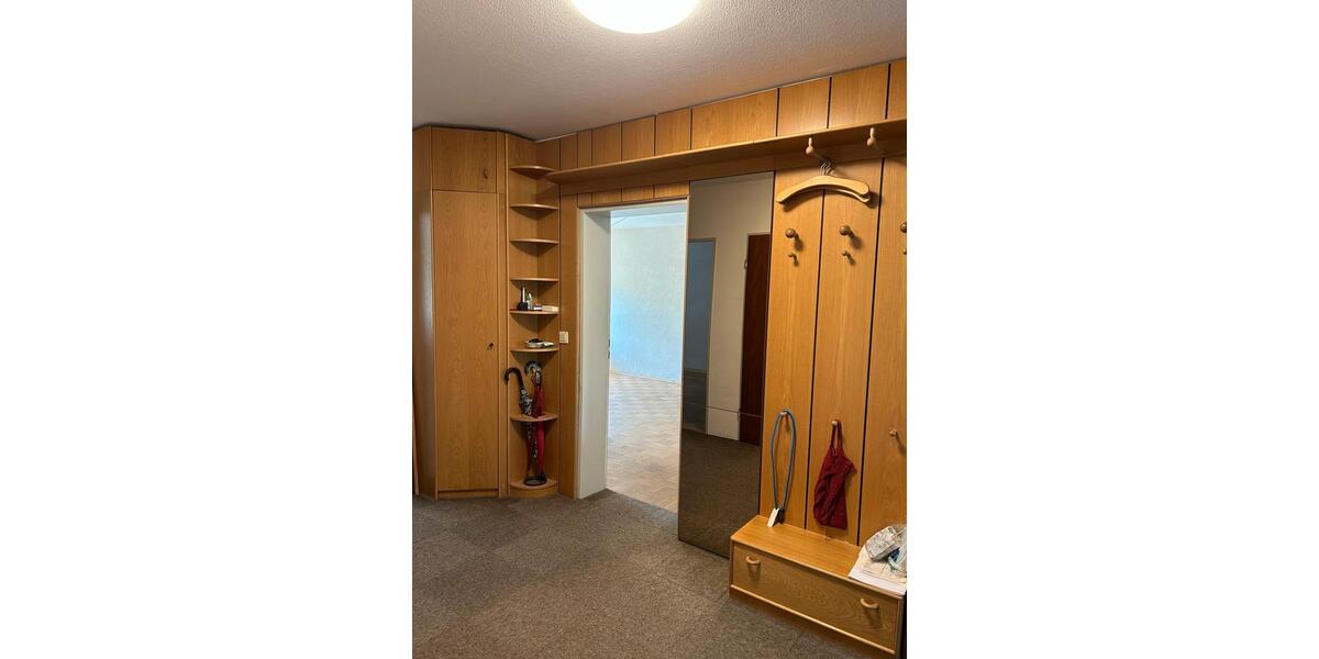 Etagenwohnung Erlangen Bruck - 4 Zimmer, 87 m&sup2;, 330.000&euro; | Angebot:27153951
