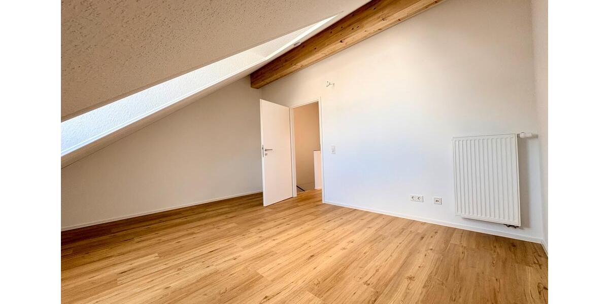 Reihenhaus Stein - 5 Zimmer, 145 m&sup2;, 2.300&euro; | Angebot:27614454