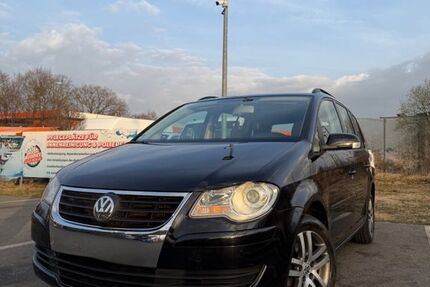 VW Touran 236.000 km 4.799 &euro; Nürnberg 90459