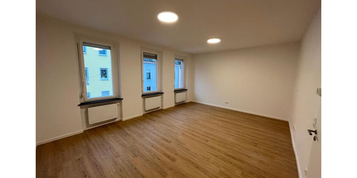 Etagenwohnung Nürnberg Gleißhammer - 2 Zimmer, 71 m&sup2;, 292.500&euro; | Angebot:27021352