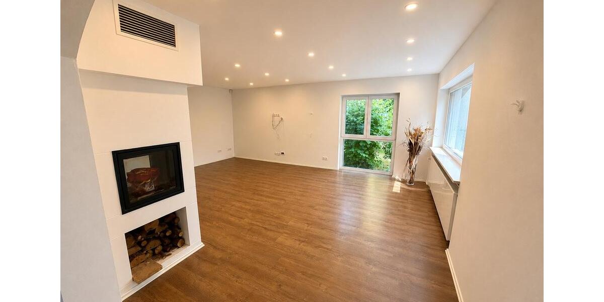 Einfamilienhaus Rückersdorf - 9 Zimmer, 332 m&sup2;, 1.350.000&euro; | Angebot:27195578