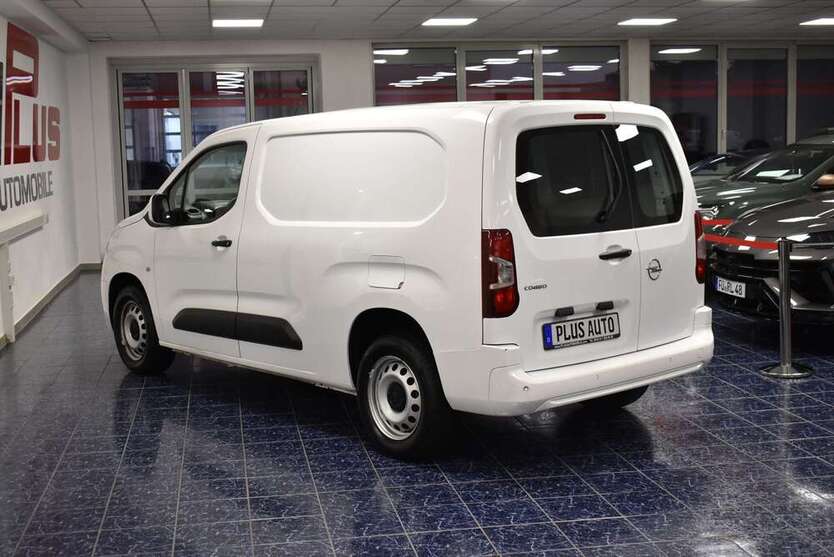 Opel Combo 92.964 km 11.470 € Nürnberg 90431