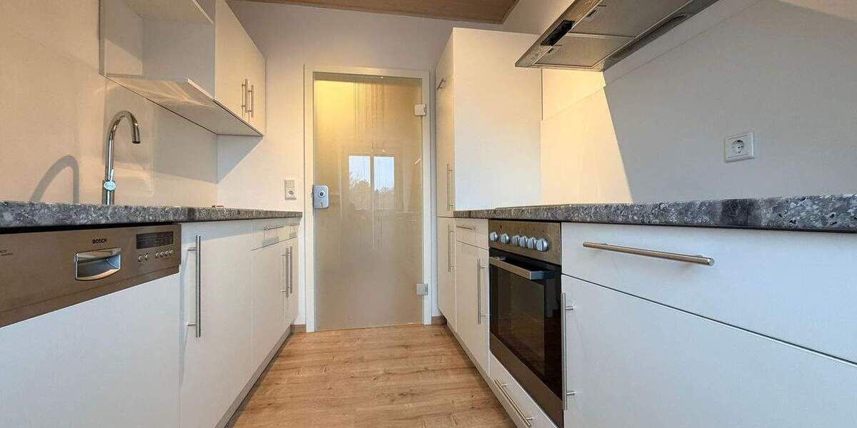 Etagenwohnung Roth - 3 Zimmer, 67 m&sup2;, 1.050&euro; | Angebot:25768809