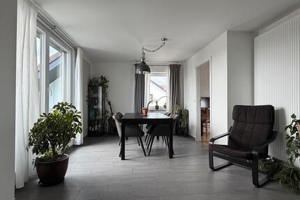 Wohnung Roßtal - 3 Zimmer, 83 m&sup2;, 340.000&euro; | Angebot:27165704