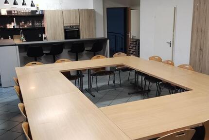 Party- Sitzungsraum mit Küche, WLAN, TV und Soundanlage zimmer