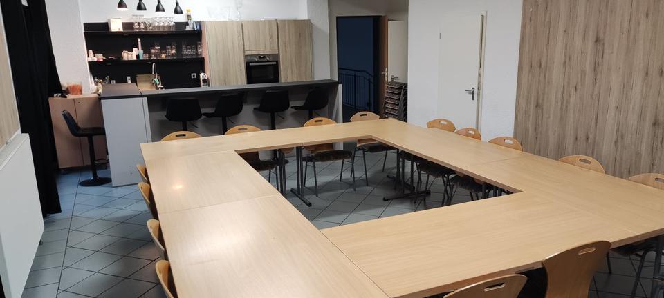 Party- Sitzungsraum mit Küche, WLAN, TV und Soundanlage zimmer