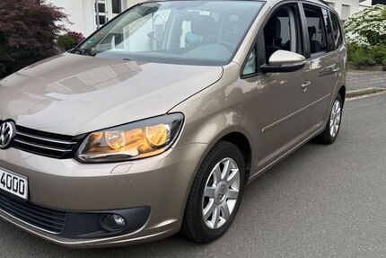 VW Touran 161.250 km 8.480 &euro; Nürnberg 90453